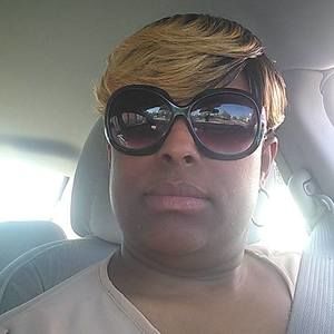 Meet your Posher, Lanell